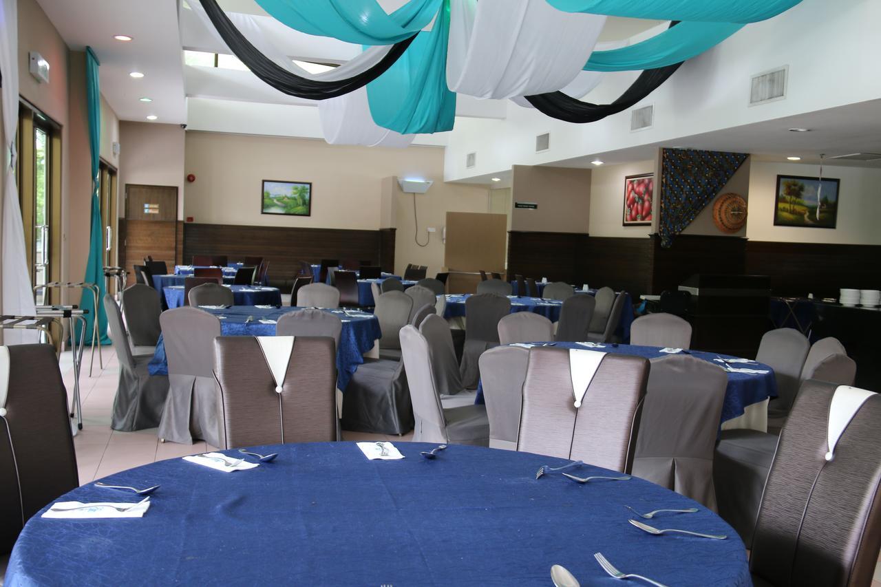 Hotel Edc Uum Sintok à Sintuk Extérieur photo